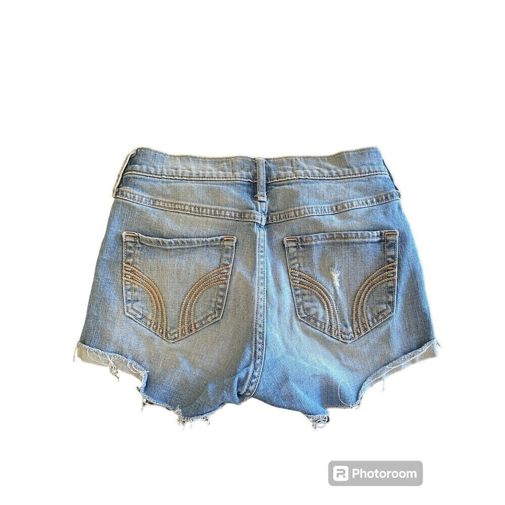 Hollister Short - Short High Rise 2" Inseam Destressed Shorts Sz.1 W25 - Picture 2 of 3